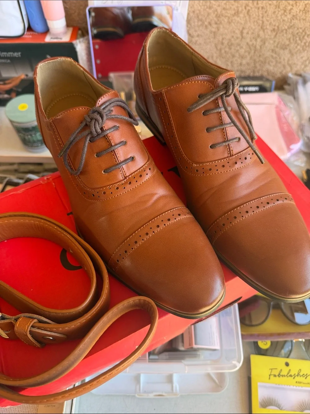 Men's Lace-Up Oxford Dress Shoes in Cognac Brown